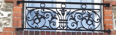 Grilă de balcon, balustradă din fontă — ref YF